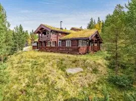 Beautiful Home In Dalholen With Sauna