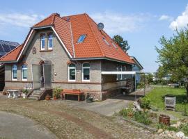 Cozy Apartment In Wurster Nordseekste With Wifi, holiday rental in Hofe