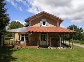 Garden Cottage, hotel with parking in Rancon