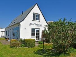 Ferienhaus mit Boddenblick, rum i privatbostad i Middelhagen