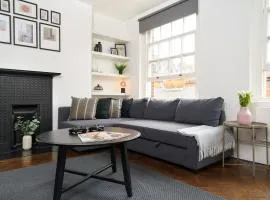 Huge & Central 3 Bedr, 4 Beds, Covent Gdn