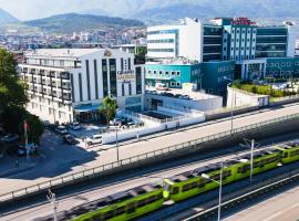 GRAND SALİZZE HOTEL, hotel az Uludağ hegy környékén Kestel városában