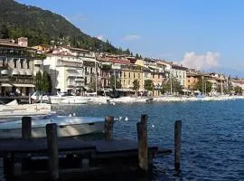 Casa Anna Big House Near Lake Garda and Centre