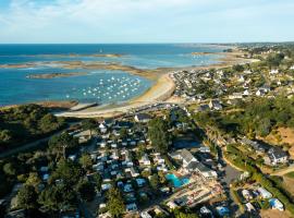 Camping RCN Port l'Epine, hotel v destinaci Trélévern