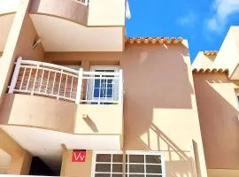 Cheap Studio, wifi free Adeje house
