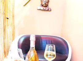 SMALL APARTMENT, Adeje House Wifi Free