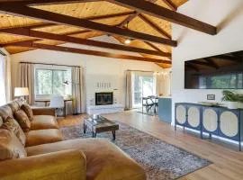 Deck and Fire Pit Stunning Twain Harte Cabin!