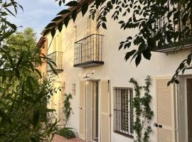 Casa Josephine Riofrío - retiro a 1 h de Madrid, location de vacances à La Losa