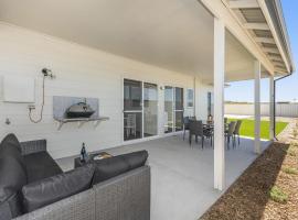 Park View - Great family holiday house Pet Friendly, hotel Lancelinben
