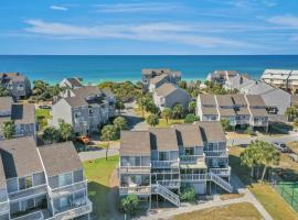 Barrier Dunes 426 - 62 Beach House Too by Pristine Properties Vacation Rentals, hotel i Oak Grove