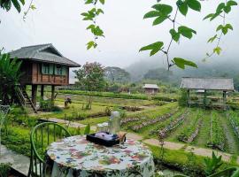 Lhongkhao Samoeng By Chivilla, מקום אירוח ביתי 