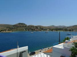 Vourkari house, vacation rental in Ioulis