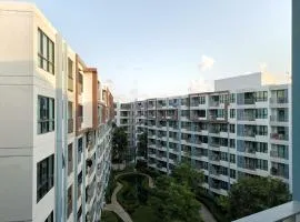 7 Floor - Centrio Condominium near Shopping Mall and Phuket Old Town