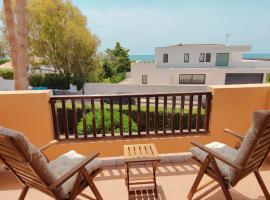 Casita Vista Mar Duplex - Son Xoriguer, apartmán v destinácii Son Xoriguer