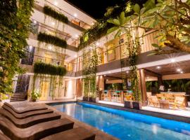 Tanaga CoLiving、スミニャックのホテル