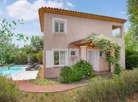 Nice Home In Callian With Outdoor Swimming Pool, Wifi And 3 Bedrooms