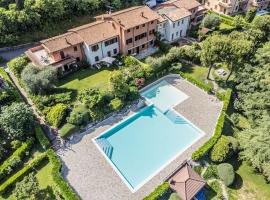 GARDA HOUSE- Pool-Terrace-Nature-Free Parking, διαμέρισμα σε Ponti Sul Mincio