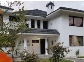 Hostería la Gaviota, nhà nghỉ B&B ở Riobamba