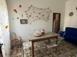 Cuore di San Menaio Apartment: San Menaio'da bir daire