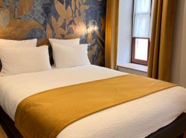 Logis Hôtel de france, khách sạn gần Sân bay Grenoble - Isère - GNB, La Côte-Saint-André