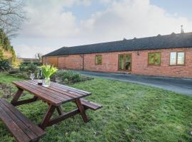 Adelaide Cottage, hotel with pools in Ashbourne