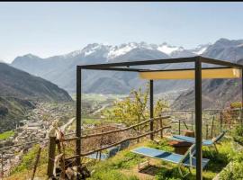 Foresteria B&B Vecchiascuola Pianazzola, hotel i Chiavenna