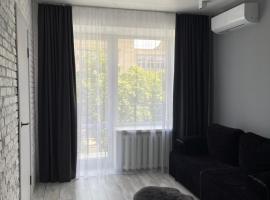 Лучшие апартаменты в самом центре города, casă de vacanță din Cerkasî