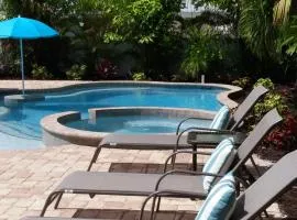 Mermaid's Crossing managed by Beach Retreats