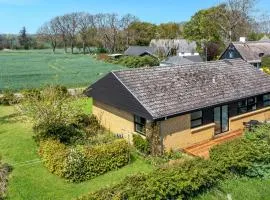 Lovely Home In Samsø With Wifi