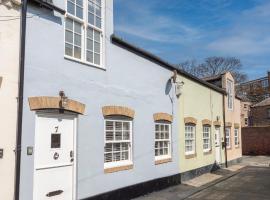 Boutique Old Sea Stable - 1 minute from beach, casa vacacional en Tynemouth