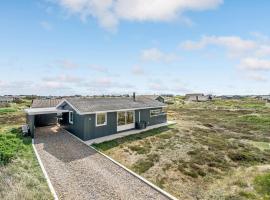 Gorgeous Home In Hvide Sande With Kitchen, hotel mewah di Bjerregård