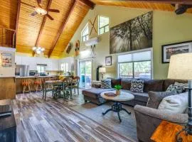 Groveland Home - Walk to Pine Mountain Lake!