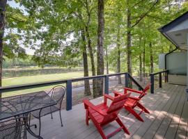 Hot Springs Townhome with Golf Course Views!, vakantiehuis in Hot Springs Village