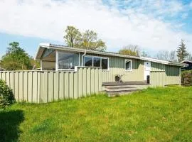 5 person holiday home in Juelsminde-By Traum