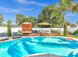 Luxury Hollywood Home, Heated Pool, Casino Nearby