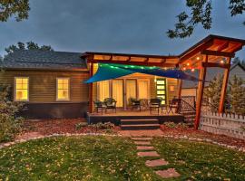 Fort Collins Vacation Rental with Private Hot Tub!, hotel v destinaci Fort Collins