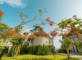 Bird Nest Villas by Mafiya, resort in Sihanoukville