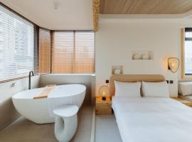 Just Inn Kaohsiung, hotel near Liuhe Tourist Night Market, Kaohsiung