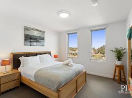 Bridgeview App with Queen Bed, hotel en San Remo