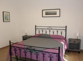 Coco & Lisbeth bed and breakfast, lavprishotell i Brindisi