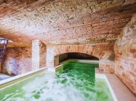 CountryHouse con Piscina Riscaldata Vicina al Centro