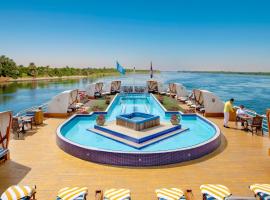 Sonesta St George Nile Cruise - Luxor to Aswan 4 Nights from Monday to Friday、ルクソール、East bankのホテル