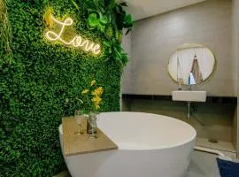 The Pano Residence Jalan Ipoh Insta-worthy Bath Tub Studio 浴缸MRT