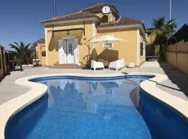 Villa Estrella with private pool