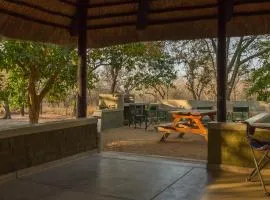 Kingfisher Creek Safari Cottages