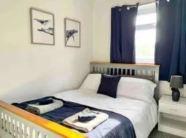 House near Swansea & Brecons!