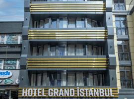 Hotel Grand İstanbul، فندق في أكساراي، إسطنبول