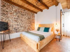 Casa Nostra - Garda Rooms, hotel in Cavalcaselle