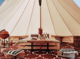 Puszcza Glamping, luxusní stan v destinaci Kuraszewo