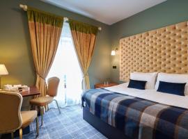 Topper's Rooms Guest Accommodation, hótel í Carrick on Shannon